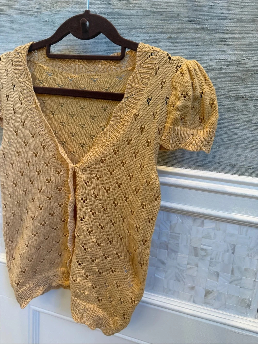New small Dazy knit Button Front Short Sleeve  sweater cardigan v neck Top gold